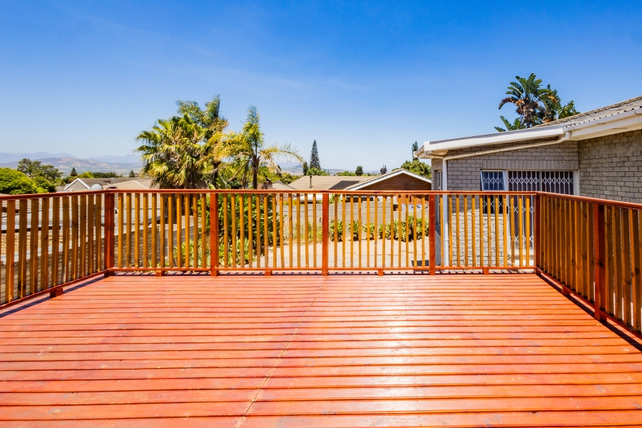 4 Bedroom Property for Sale in Blommendal Western Cape